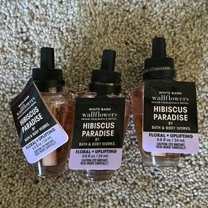 Hibiscus paradise wallflower